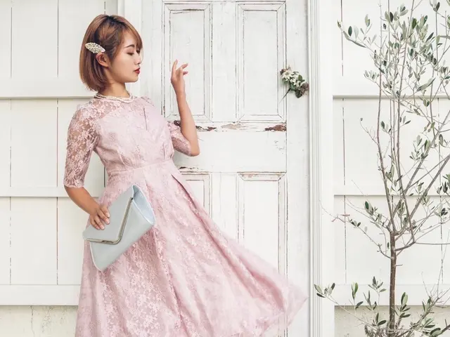 【写真も撮ります】演劇経験有りの女性プロカメラマンが代行します。サービスの画像