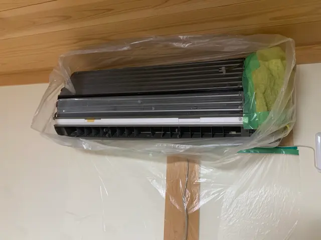 【複数台割引実施中】エアコンクリーニングなら洗い屋本舗にお任せください！サービスの画像