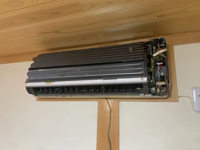 【複数台割引実施中】エアコンクリーニングなら洗い屋本舗にお任せください！サービスの画像