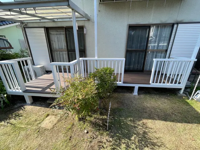 ウッドデッキの製作もお任せください　深夜帯も相談可◎損害保険加入済み◎サービスの画像