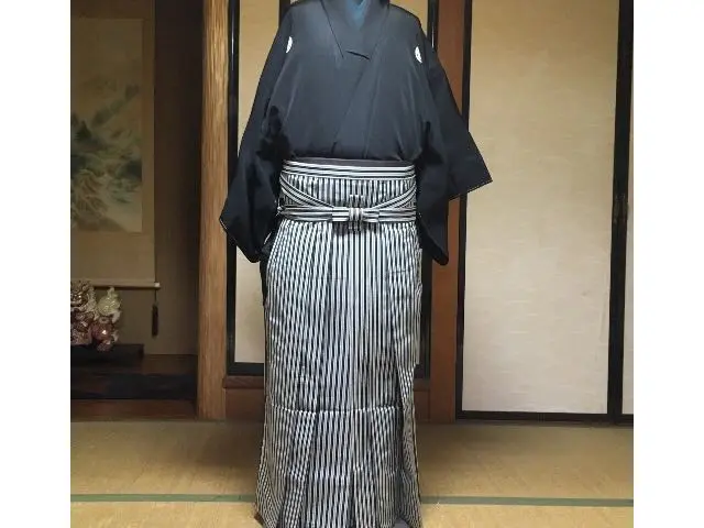 出張着付け【結婚式場などで着付け経験豊富】着付けにヘアとメイクもあわせて承りますサービスの画像