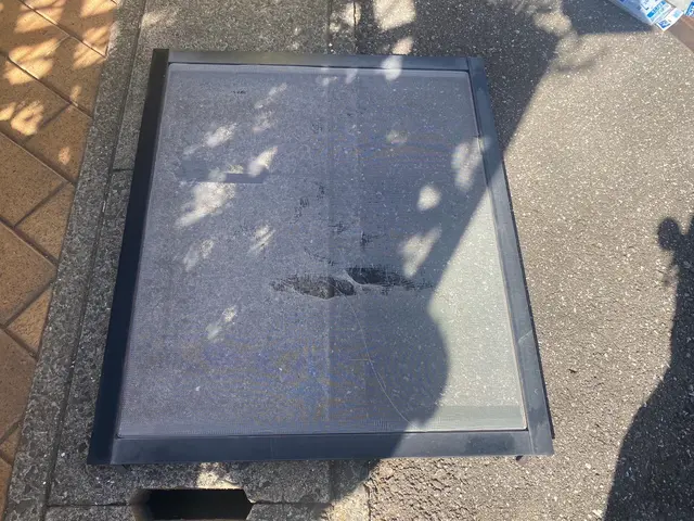 [神奈川地域密着店]網戸の張替え!!東京も目黒、大田区、世田谷区は対応可能！サービスの画像