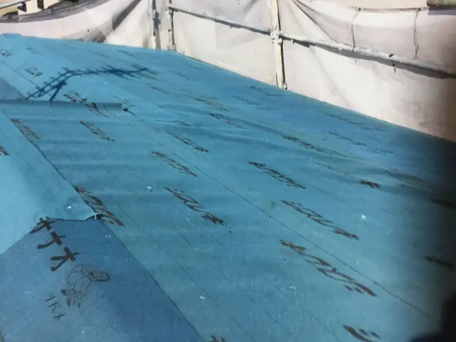 【台風で捲れてしまった！｝ズレた瓦の修理でも！！部分補修は3万円より！！サービスの画像