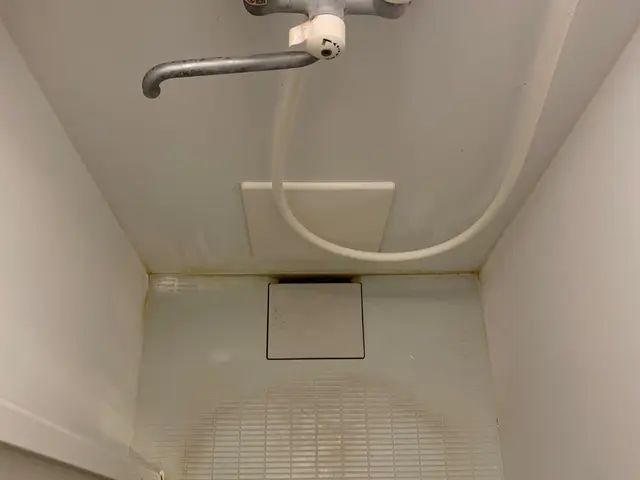 【セットでお得】お風呂の汚れ気になりませんか？写真の私が対応致します！！サービスの画像