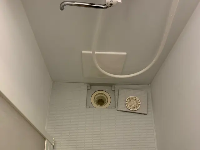 【セットでお得】お風呂の汚れ気になりませんか？写真の私が対応致します！！サービスの画像