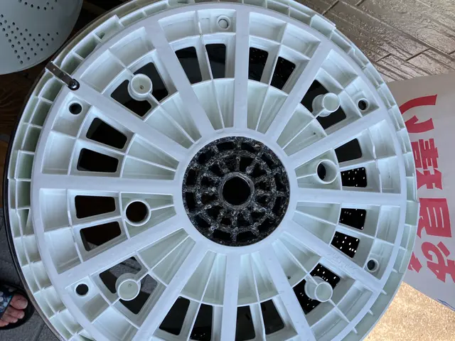 縦型洗濯機のクリーニング！洗濯物に黒い物がついてませんか？ぜひ！サービスの画像