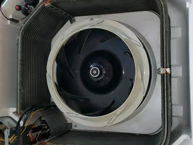 【年中無休でキレイをお届け☆】損害保険加入済み！汚れも匂いもスッキリ洗浄します♬サービスの画像