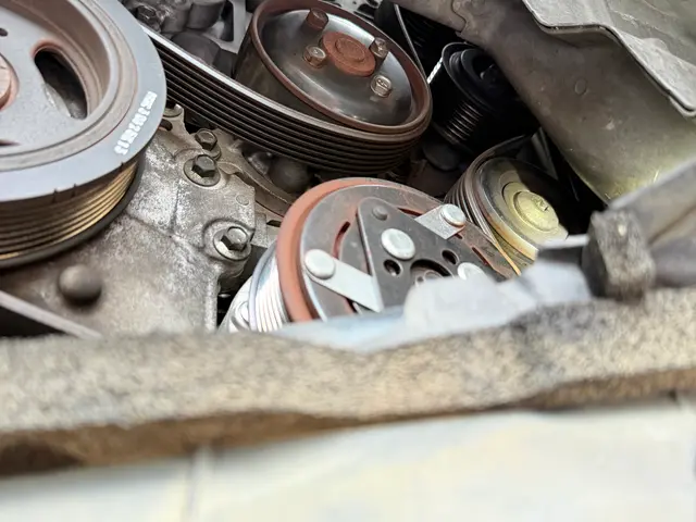 オルタネーター交換、同時にファンベルト交換はいかがですか？サービスの画像