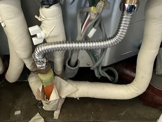 水漏れ応急修理か根本改善か？！サービスの画像