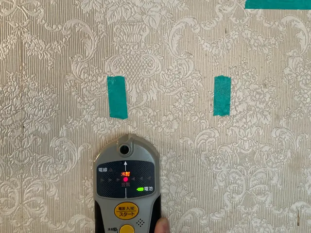 福岡市【室内鏡（ミラー）取り付け】日用雑貨の取付もご相談ください。サービスの画像