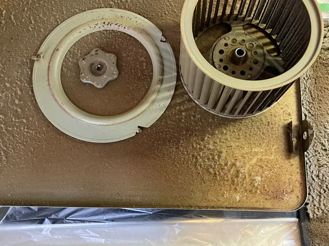 歴8年の私がお伺いします。内容により割引あり。エアコン・洗濯機も対応可能です。サービスの画像