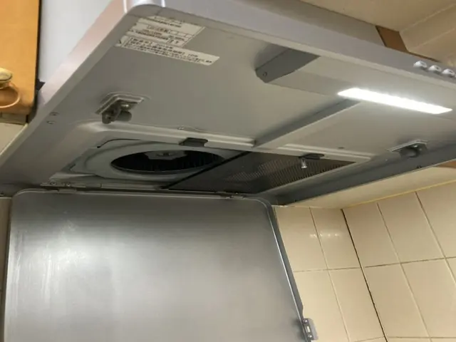 今年中の予約可！嫌な臭いも徹底洗浄でスッキリ！【レンジフードクリーニング】サービスの画像