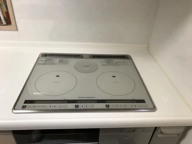 大手で作業をしているプロの手を低価額でご利用いただけます♪サービスの画像