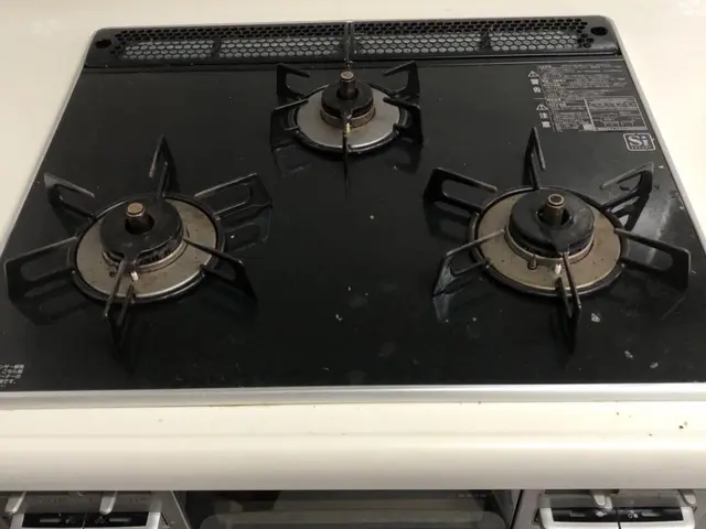 大手で作業をしているプロの手を低価額でご利用いただけます♪サービスの画像