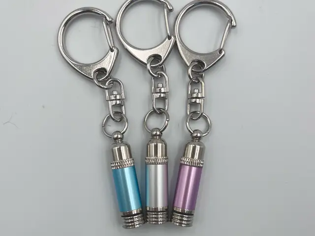 拾骨追加料なし◎骨壺、骨袋等、必要なものが揃ったセット価格　極小動物13,000サービスの画像