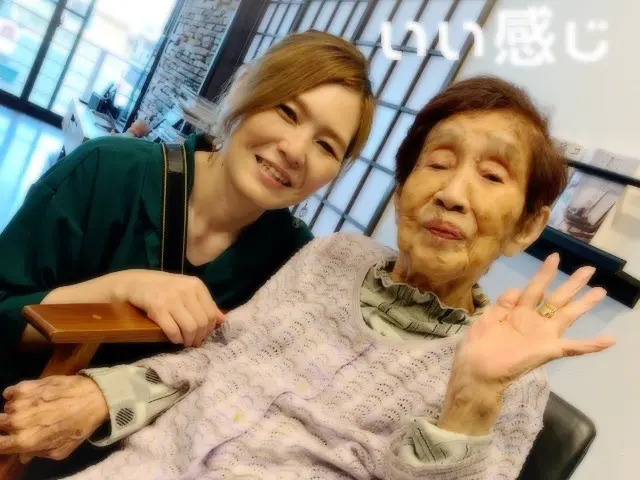 国家資格を持ち介護の資格を取得し、住み慣れた自宅や介護施設へお伺いしています。サービスの画像