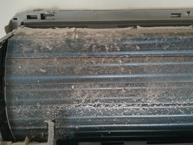 丁寧な作業に高評価頂いております！2名でお伺いします。お得な複数台割引き有り！！サービスの画像