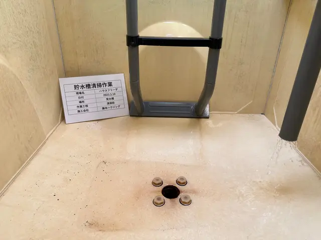 年間1,000件の現場実績。清掃、消毒作業は貯水槽清掃監督者にお任せ下さいサービスの画像