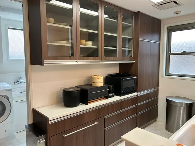 壁一面からお部屋全体までオシャレな壁紙をご案内します。賃貸対応可能ですサービスの画像