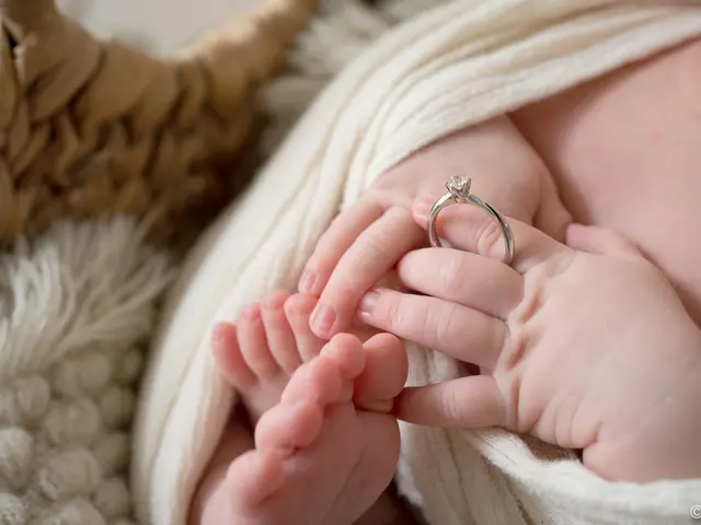 ニューボーンフォト、育児相談しながら丁寧に撮影♪