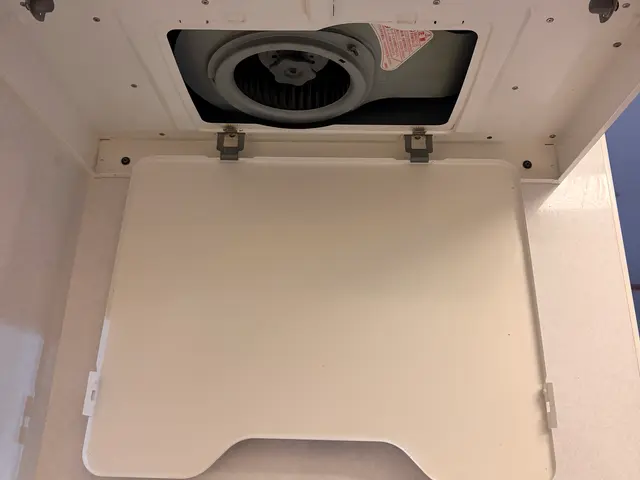 ギトギト油汚れ、徹底洗浄！サービスの画像