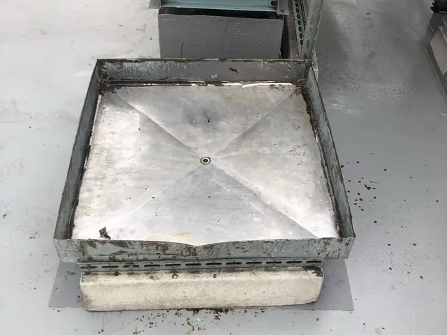 【経験28年の実績】おもわず笑顔になります　　私店長と息子で伺わせていただきますサービスの画像