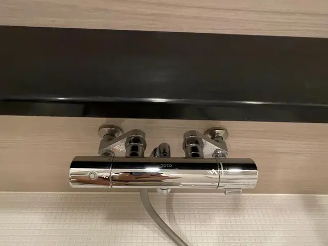 特別価格☆エプロン内部、浴室換気扇！実はカビで汚れます！カビを吸わないで！サービスの画像