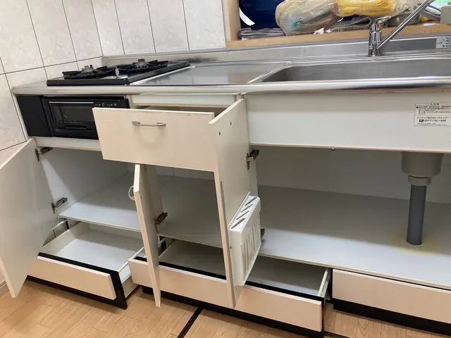 親切、丁寧をもっとうに作業しお客様の新しい生活のお役に立てればと願っております。サービスの画像