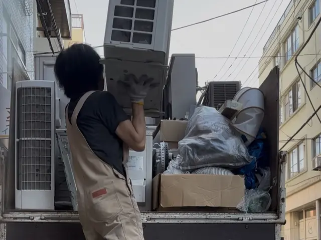 豊富な経験でお客様に寄り添う安心の出張回収＆お探しものも見つかる丁寧作業サービスの画像