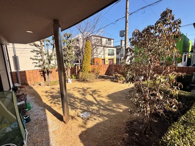 ○草抜き◯草刈り、抜いても生えてくるの繰り返しに悩んでいるならぜひご依頼くださいサービスの画像
