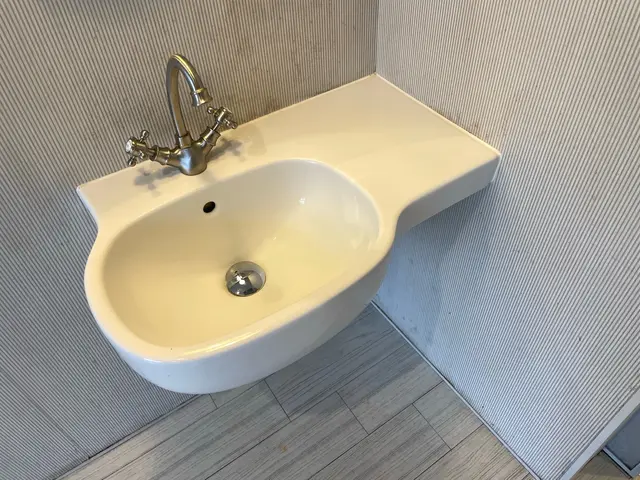 2回目から金額相談可♪実績6000件以上！各種雑工事も1人で対応可！継続希望サービスの画像