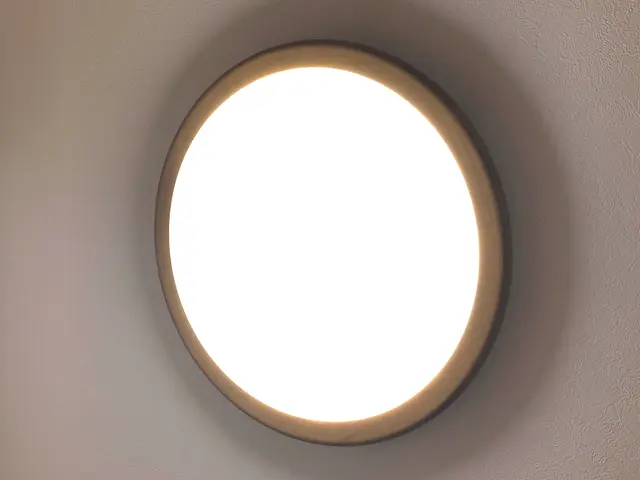 葛飾区の電気工事店　地域密着型　電気工事士対応の照明・シーリング取付サービスサービスの画像