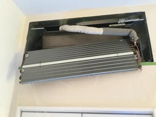 コロナ対策国家技能士店。エアコンは『ちゃんと洗い』の完全分解洗浄(別料金)でサービスの画像