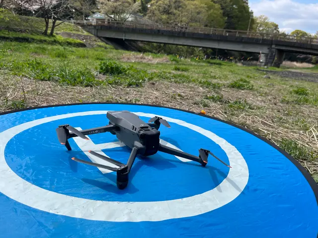 【30万円】手のひらサイズのマイクロ機で撮る！体験と物語が伝わる映像【1日1組】