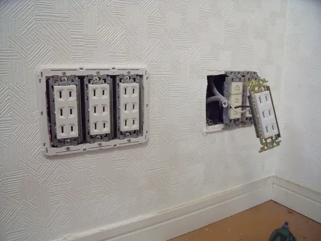 コンセント・スイッチ交換や修理のことならエーシーテックにおまかせください！サービスの画像
