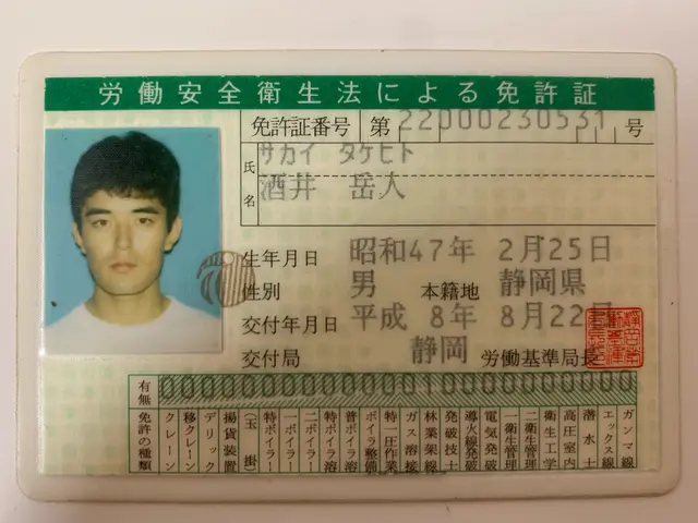 丁寧な草むしり★手作業でキレイに除草致します！お気軽にご相談ください。サービスの画像