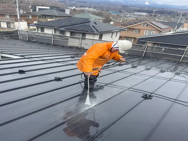 ♦︎屋根塗装♦︎丁寧・高耐久な屋根塗装プランサービスの画像