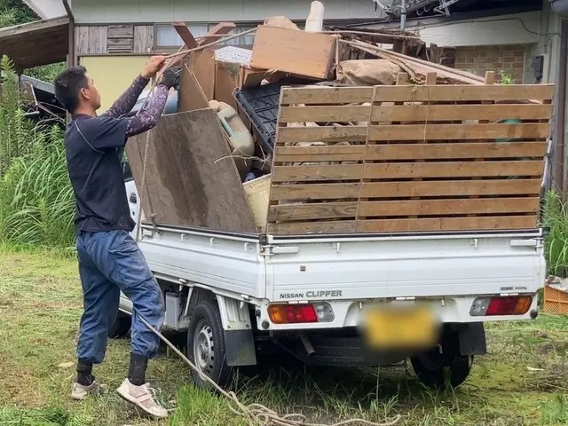 【損害保険加入済みで安心◎】営業時間外のご相談も受付可能ですサービスの画像