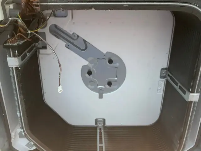 天井埋め込みエアコン洗浄サービスの画像