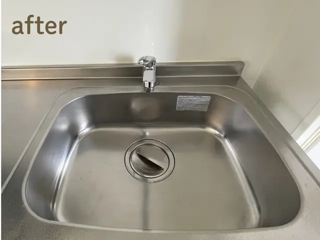 【夫婦で訪問できます♬】シンクとコンロ周りをピカピカに♪焦げつき・水アカ対策◎サービスの画像