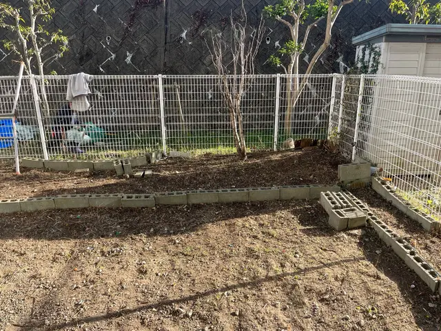 雑草で荒れた庭でもお任せください◎迅速な対応、丁寧な作業を心がけてます！サービスの画像