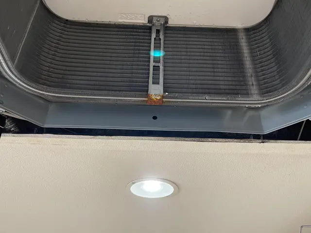 壁掛けタイプとセットもOK！2台以上で1台¥14800サービスの画像