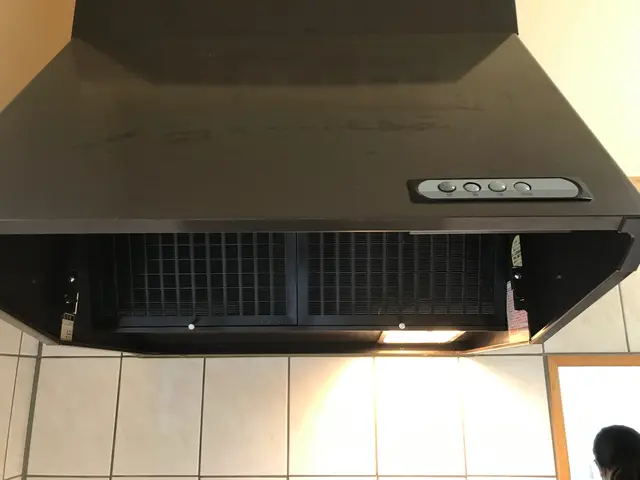 レンジフード 、キッチン、浴室3点のセットです。サービスの画像