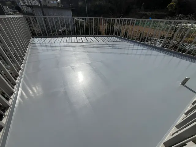 屋上・ベランダ防水工事（ウレタン防水・雨漏り対策）サービスの画像