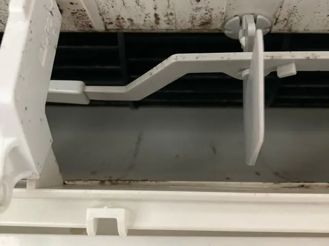 経験500台以上！丁寧・徹底的な清掃で快適空間を実現サービスの画像