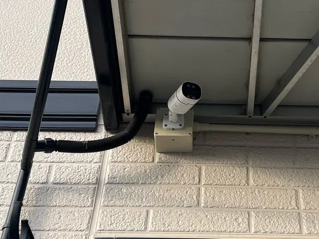 電気工事歴15年の経験で安心施工★損害保険加入済み カメラの選定もご相談くださいサービスの画像