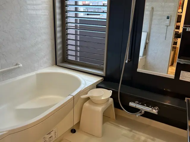 プロが魅せる！驚きの清潔感を実現！駐車場代無料、損害保険加入で安心！サービスの画像