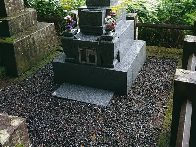 【高山市発】墓石の安心価格・安全施工・安心保障をお約束します！サービスの画像