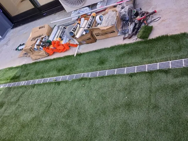 人工芝施工はお任せください！サービスの画像