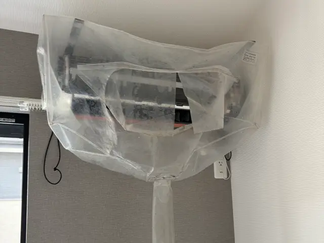 年間500台以上の洗浄実績！壁掛けエアコン分解洗浄（お掃除機能付きも同一料金）サービスの画像